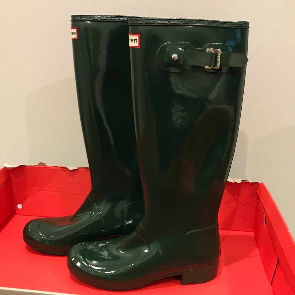 Hunter Gloss Rain Boots - Brand New - Picture 3 of 8